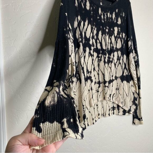 XCVI Blue + Cream Tie Die Mesh Fishnet Lagenlook Sweater Medium - Picture 2 of 11